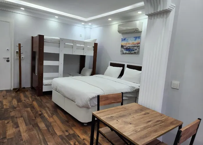 Ξενοδοχείο με διαμερίσματα Sea Star Duran 4*